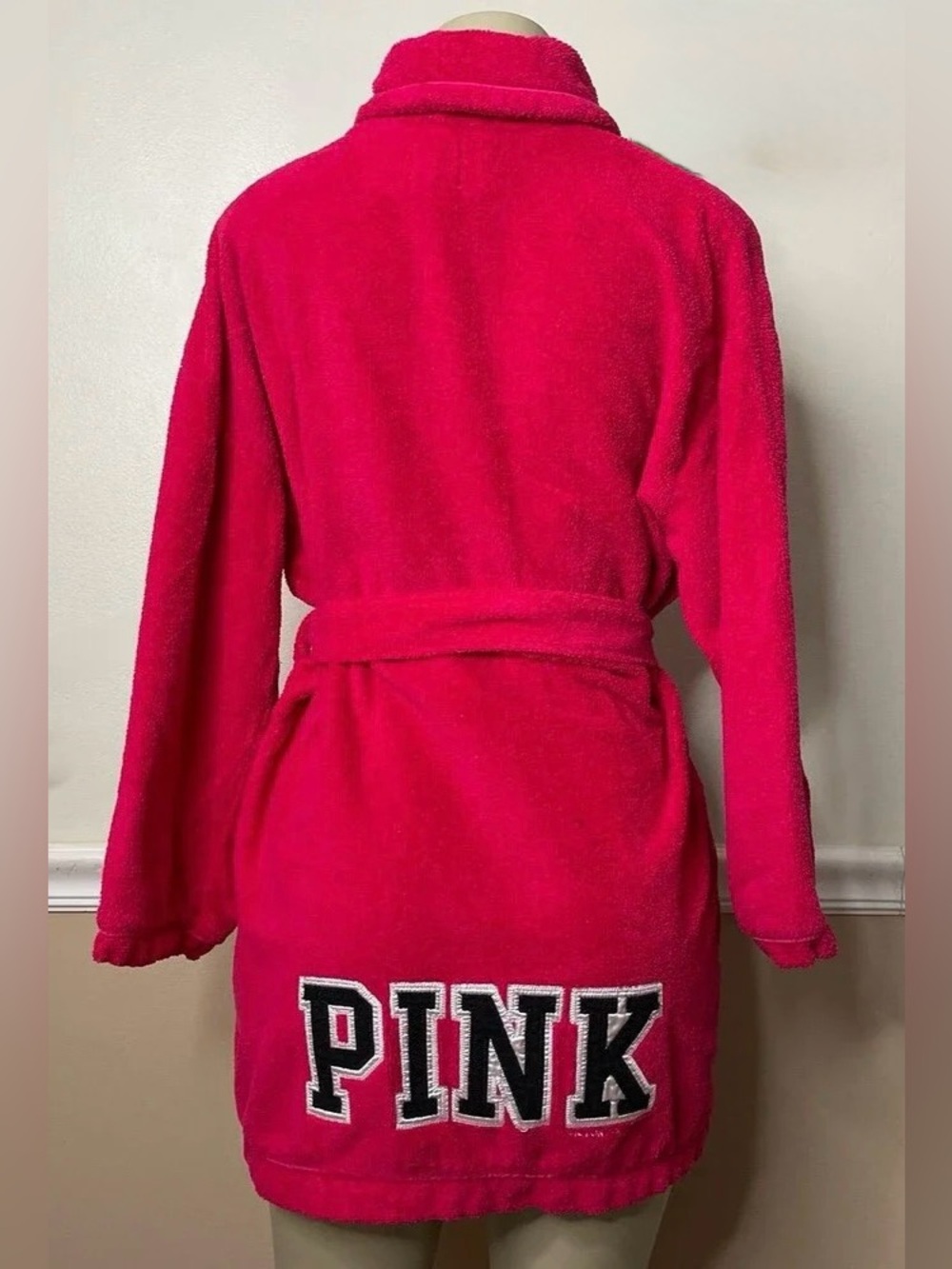 PINK Vintage (Y2K/2000) Plush Short Terry Roe
